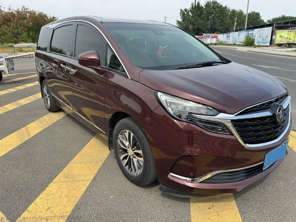 2022 Buick GL8 2.0T 237HP L4 9AT,autocango,china used car exporter,china ev exporter,chinese used car exporter,chinese used ev exporter