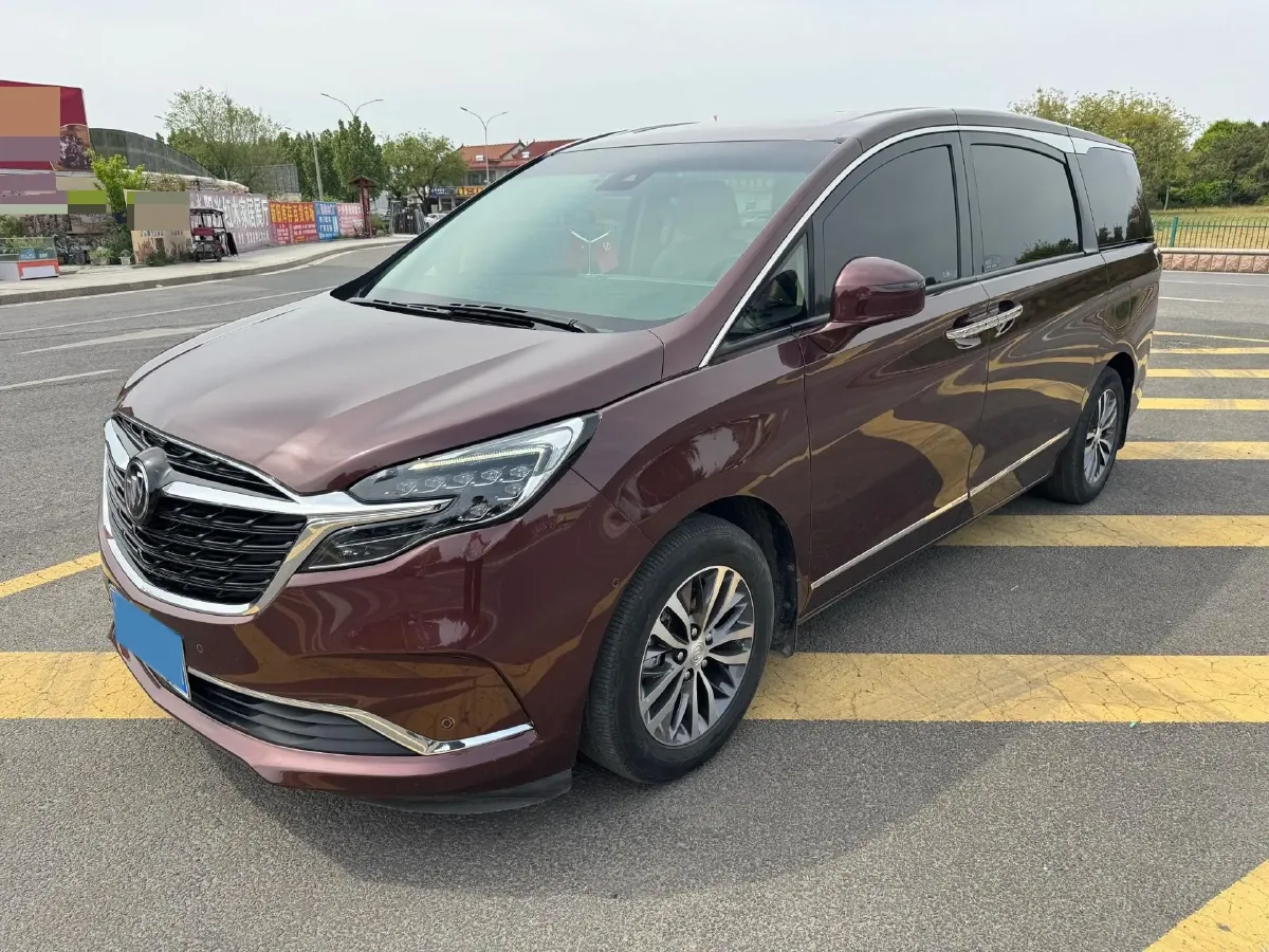 2022 Buick GL8 2.0T 237HP L4 9AT,autocango,china used car exporter,china ev exporter,chinese used car exporter,chinese used ev exporter