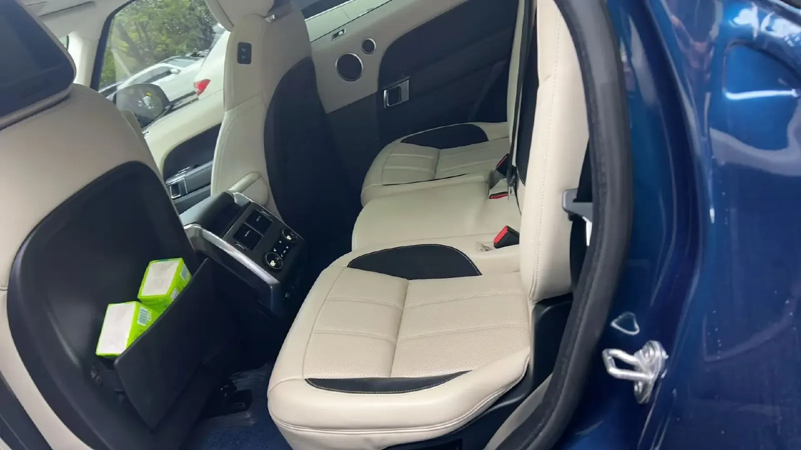 2022 Land Rover Range Rover Sport 3.0T 360HP L6 8AT,autocango,china used car exporter,china ev exporter,chinese used car exporter,chinese used ev exporter