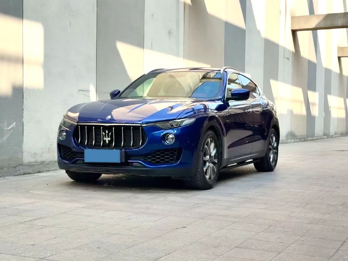 2018 Maserati Levante 3.0T 350HP V6 8AT,autocango,china used car exporter,china ev exporter,chinese used car exporter,chinese used ev exporter