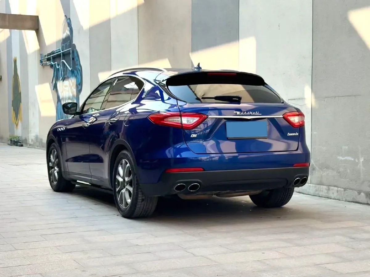 2018 Maserati Levante 3.0T 350HP V6 8AT,autocango,china used car exporter,china ev exporter,chinese used car exporter,chinese used ev exporter