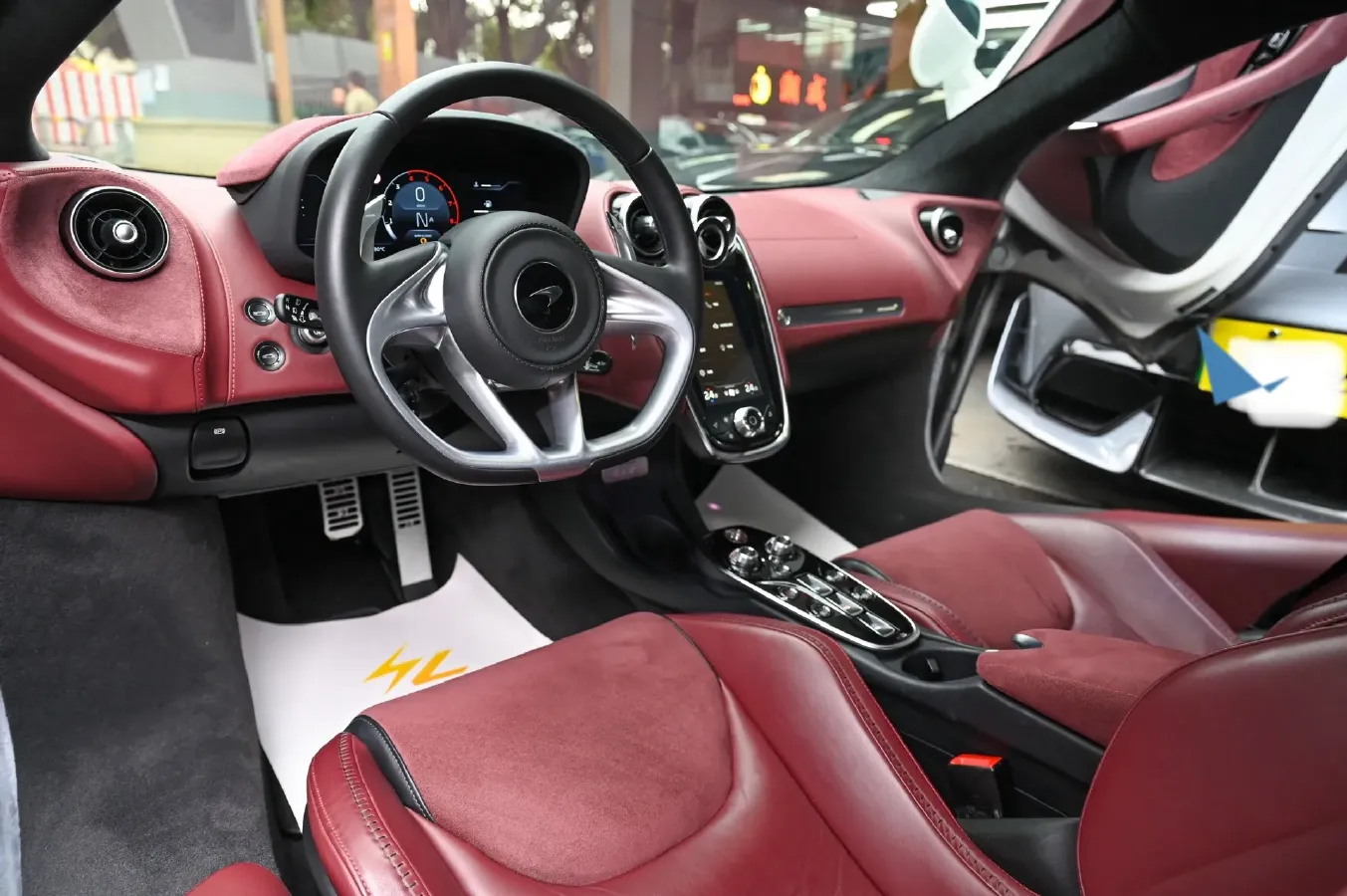 2023 McLaren GT 4.0T 620HP V8 7DCT,autocango,china used car exporter,china ev exporter,chinese used car exporter,chinese used ev exporter