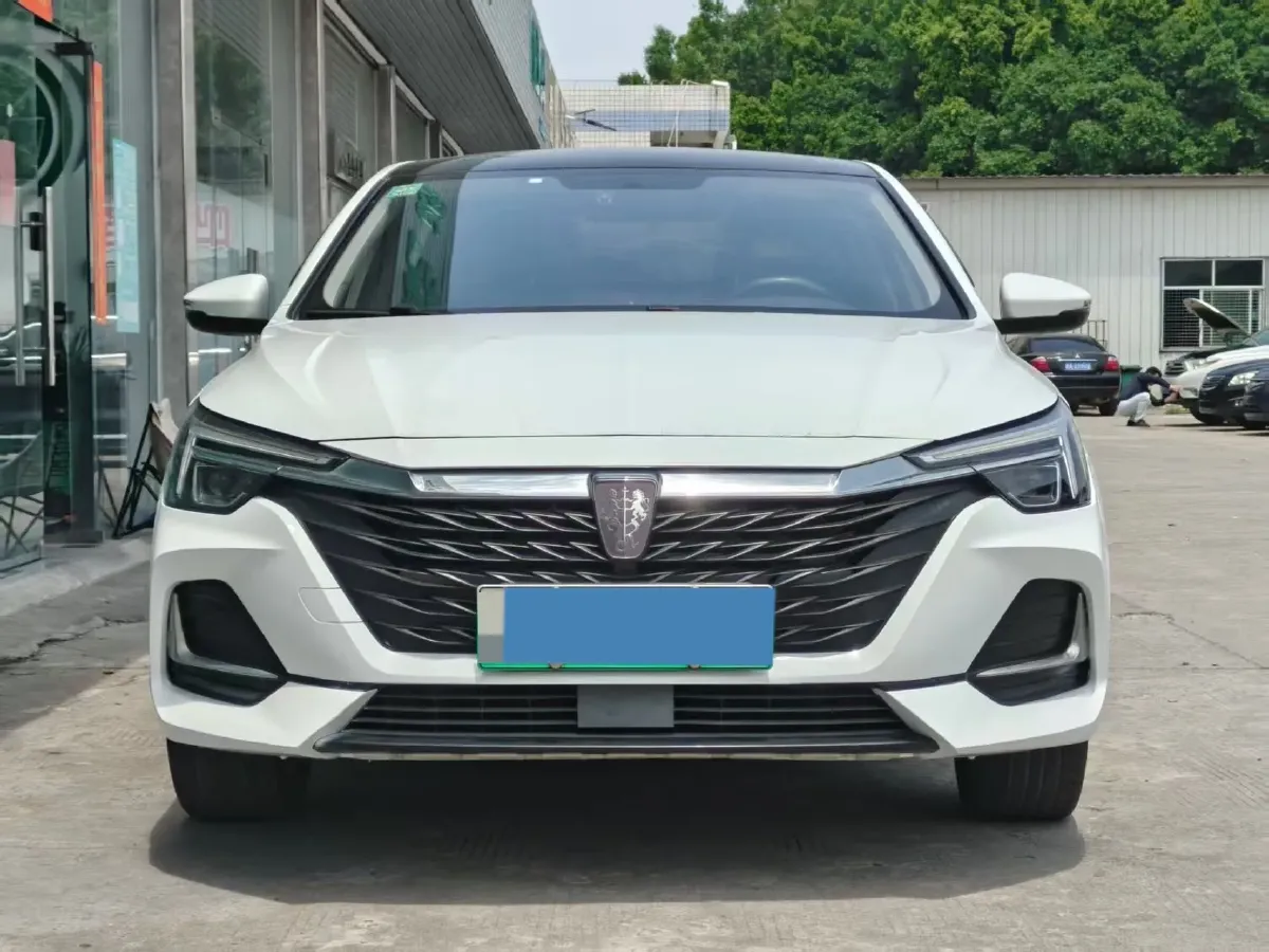 2022 JMC YuHu 7 2.0T 141HP L4 8AT,autocango,china used car exporter,china ev exporter,chinese used car exporter,chinese used ev exporter