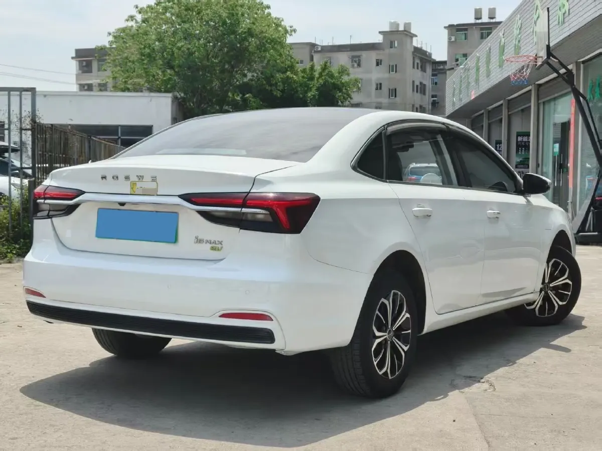 2022 JMC YuHu 7 2.0T 141HP L4 8AT,autocango,china used car exporter,china ev exporter,chinese used car exporter,chinese used ev exporter