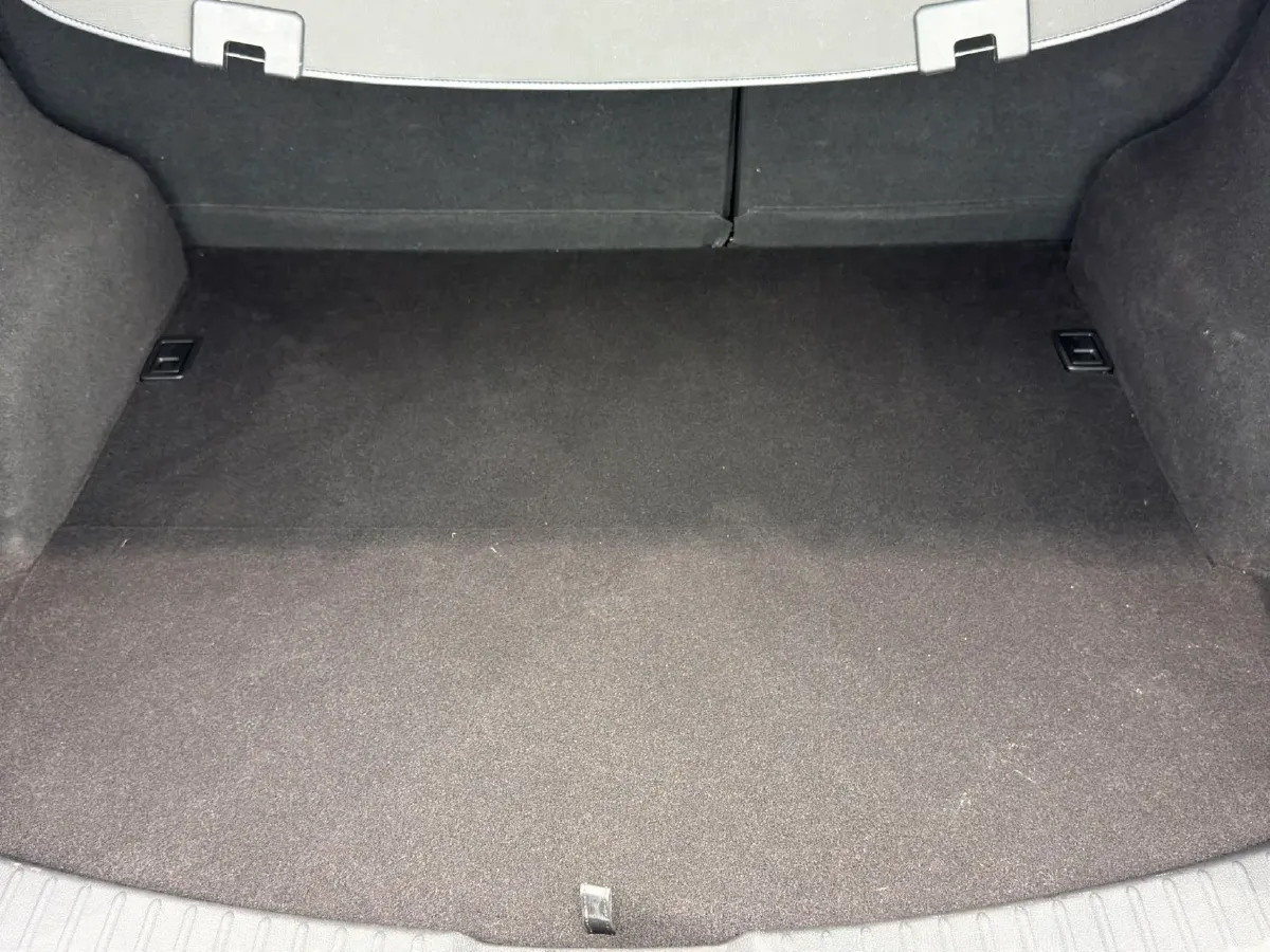 2022 Hyundai Tucson 2.0L 150HP L4 6AT Hybrid,autocango,china used car exporter,china ev exporter,chinese used car exporter,chinese used ev exporter