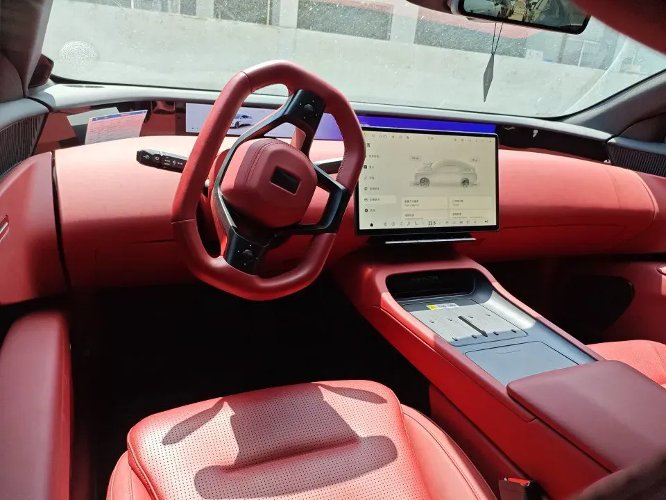 2025 Avatr 12 1.5T 156HP L4 REEV 39.05KWH,autocango,china used car exporter,china ev exporter,chinese used car exporter,chinese used ev exporter