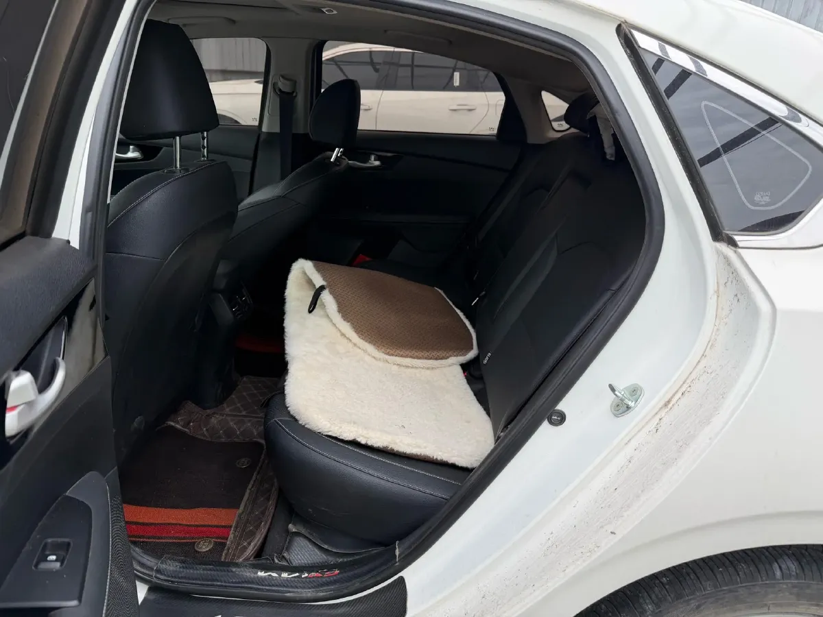 2021 Kia K3 1.5L 115HP L4 CVT,autocango,china used car exporter,china ev exporter,chinese used car exporter,chinese used ev exporter