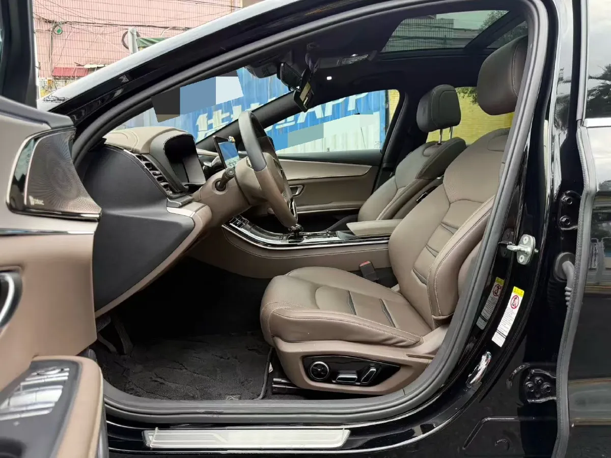 2020 WEY VV7 2.0T 227HP L4 7DCT PHEV,autocango,china used car exporter,china ev exporter,chinese used car exporter,chinese used ev exporter