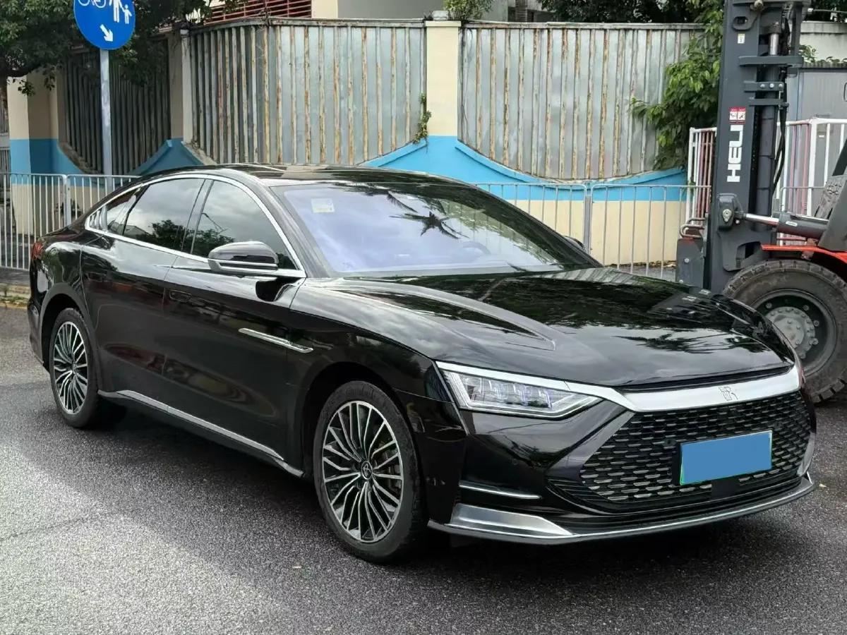 2020 WEY VV7 2.0T 227HP L4 7DCT PHEV,autocango,china used car exporter,china ev exporter,chinese used car exporter,chinese used ev exporter