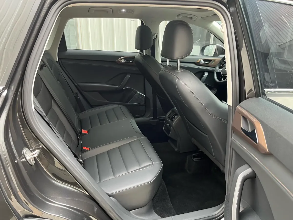 2021 Volkswagen Tharu 1.4T 150HP L4 7DCT,autocango,china used car exporter,china ev exporter,chinese used car exporter,chinese used ev exporter