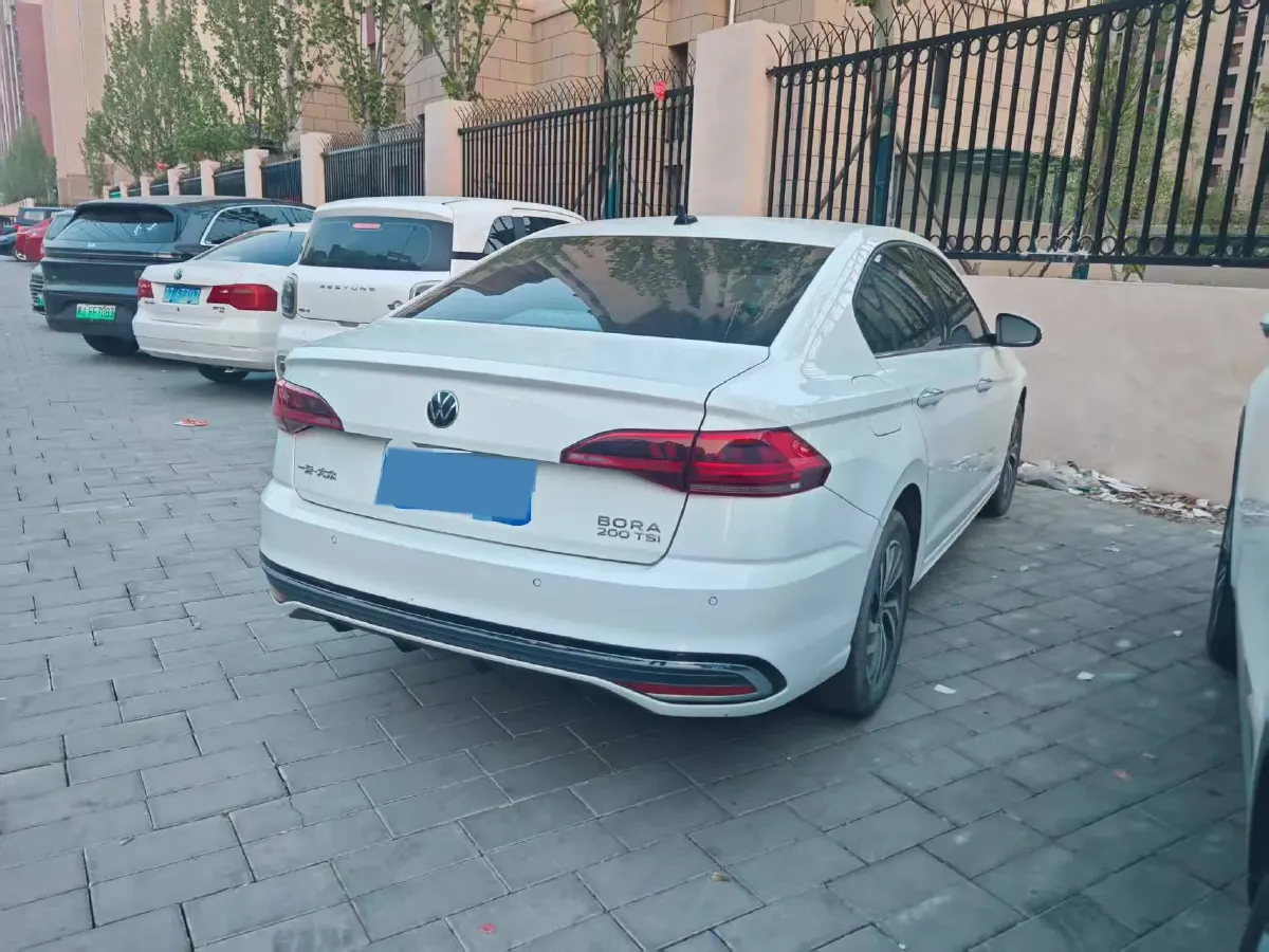 2023 Volkswagen Bora 1.2T 116HP L4 7DCT,autocango,china used car exporter,china ev exporter,chinese used car exporter,chinese used ev exporter