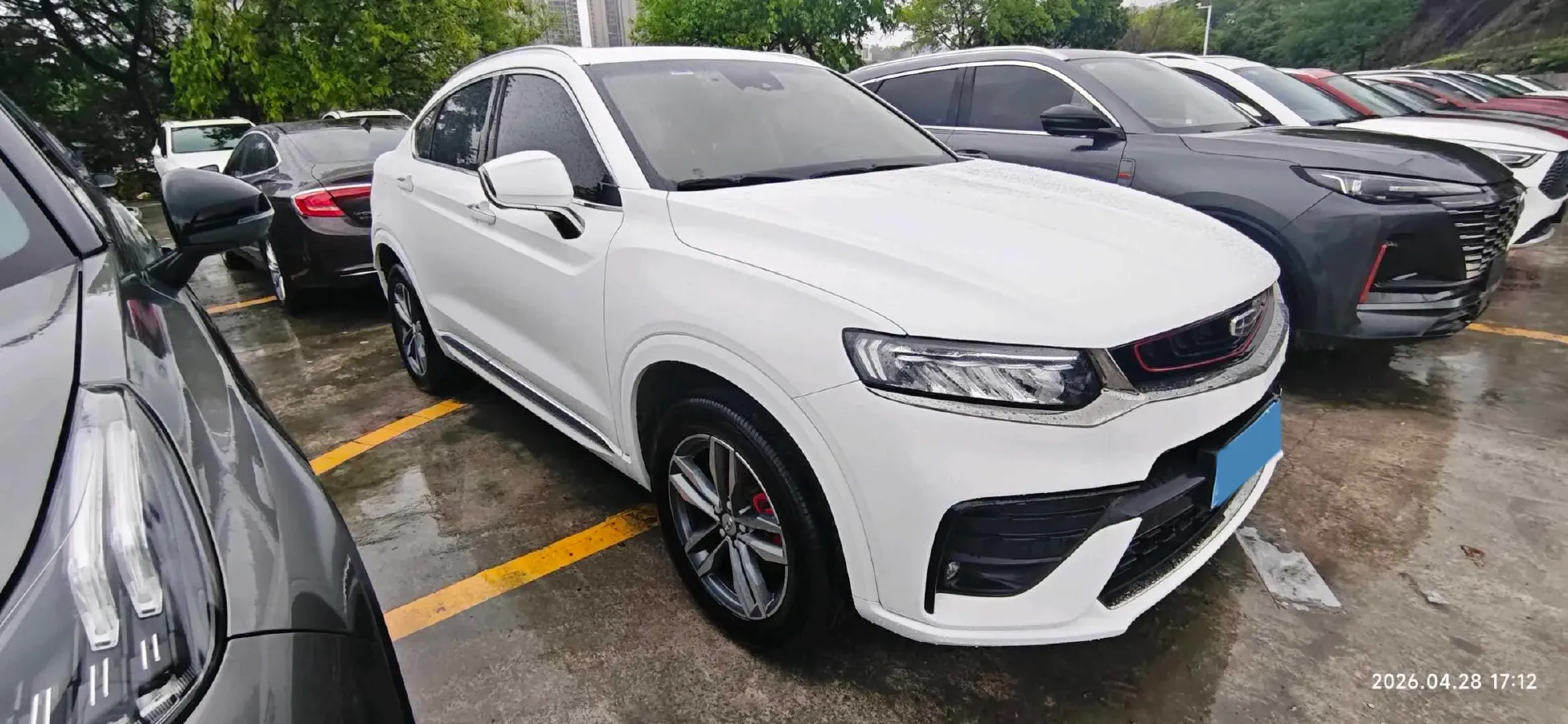 2020 Geely Tugella 2.0T 238HP L4 8AT,autocango,china used car exporter,china ev exporter,chinese used car exporter,chinese used ev exporter