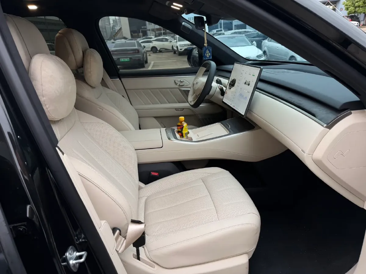 2025 ONVO L90 BEV,autocango,china used car exporter,china ev exporter,chinese used car exporter,chinese used ev exporter