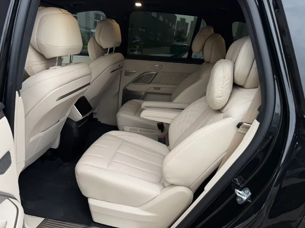 2025 ONVO L90 BEV,autocango,china used car exporter,china ev exporter,chinese used car exporter,chinese used ev exporter