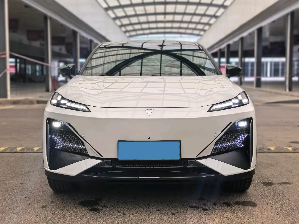 2024 Deepal S07 BEV 66.8KWH,autocango,china used car exporter,china ev exporter,chinese used car exporter,chinese used ev exporter
