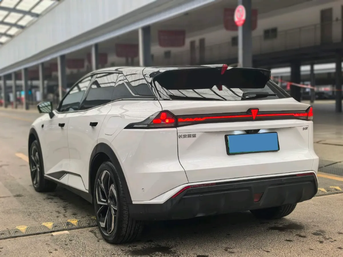 2024 Deepal S07 BEV 66.8KWH,autocango,china used car exporter,china ev exporter,chinese used car exporter,chinese used ev exporter