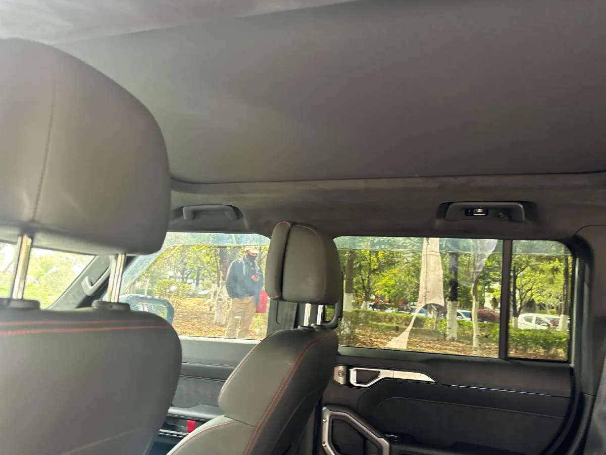 2023 Jetour Traveller 2.0T 254HP L4 7DCT,autocango,china used car exporter,china ev exporter,chinese used car exporter,chinese used ev exporter