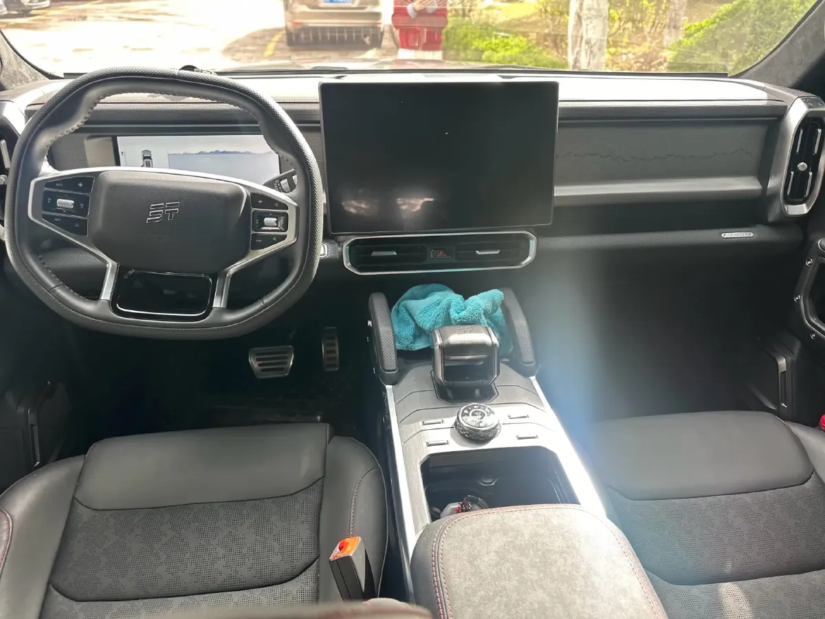 2023 Jetour Traveller 2.0T 254HP L4 7DCT,autocango,china used car exporter,china ev exporter,chinese used car exporter,chinese used ev exporter