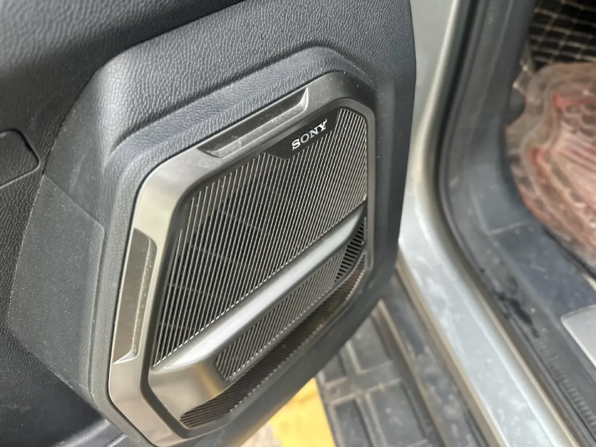 2023 Jetour Traveller 2.0T 254HP L4 7DCT,autocango,china used car exporter,china ev exporter,chinese used car exporter,chinese used ev exporter