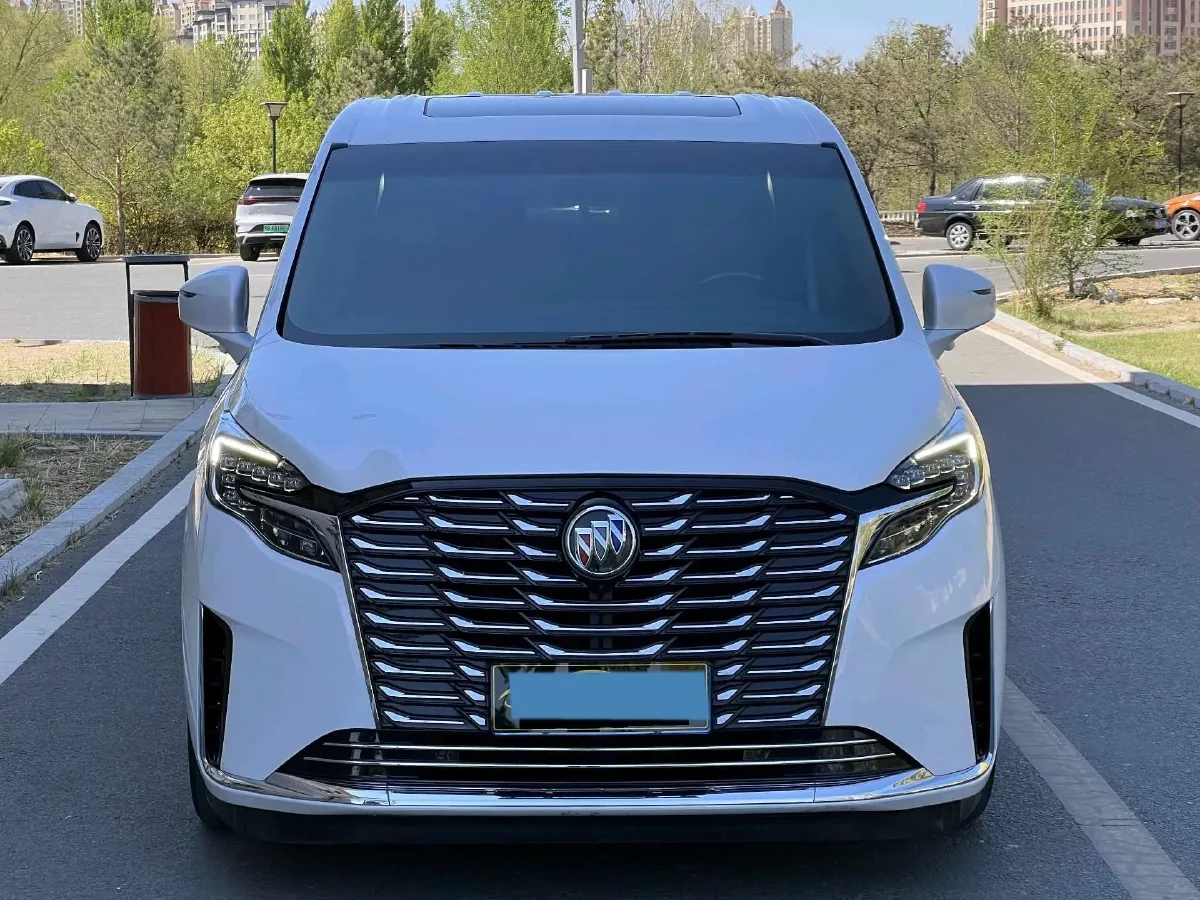 2023 Buick GL8 2.0T 237HP L4 9AT,autocango,china used car exporter,china ev exporter,chinese used car exporter,chinese used ev exporter