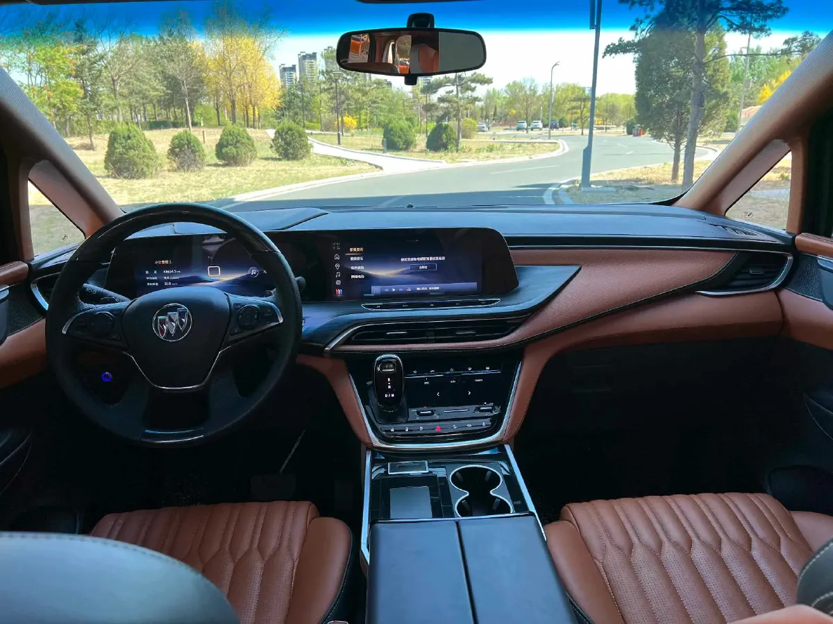 2023 Buick GL8 2.0T 237HP L4 9AT,autocango,china used car exporter,china ev exporter,chinese used car exporter,chinese used ev exporter