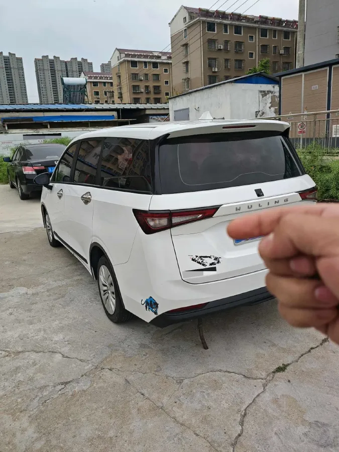 2022 WuLing ZhengChen 2.0L 136HP L4 6MT,autocango,china used car exporter,china ev exporter,chinese used car exporter,chinese used ev exporter