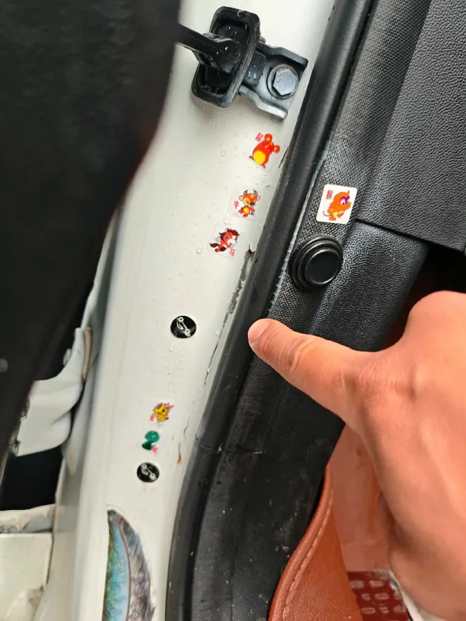 2022 WuLing ZhengChen 2.0L 136HP L4 6MT,autocango,china used car exporter,china ev exporter,chinese used car exporter,chinese used ev exporter