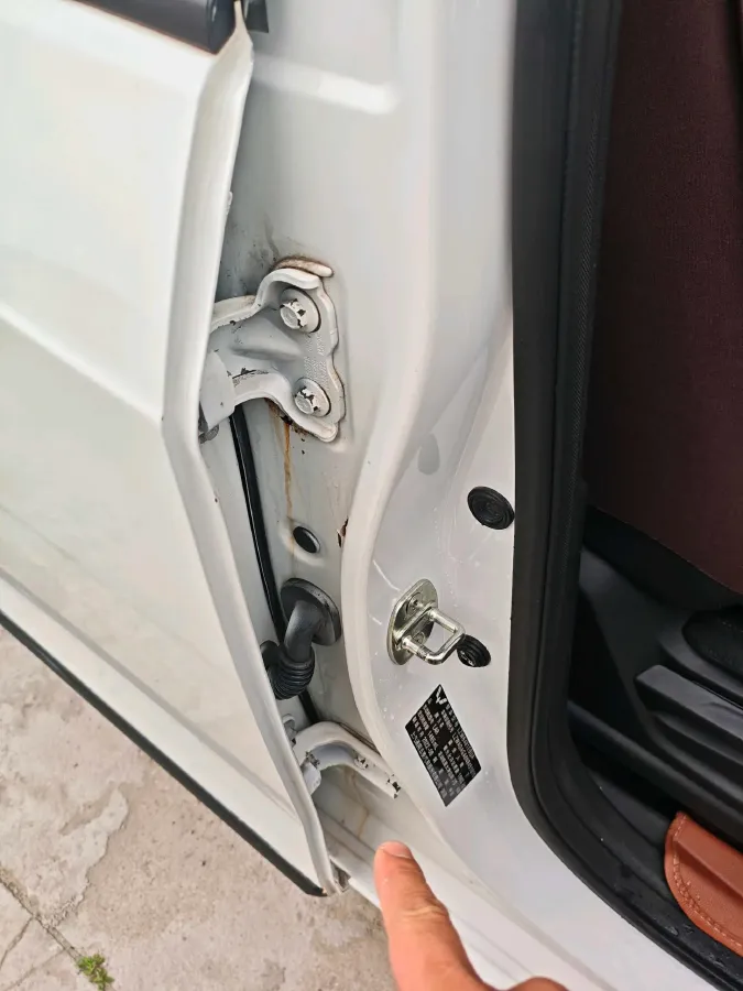 2022 WuLing ZhengChen 2.0L 136HP L4 6MT,autocango,china used car exporter,china ev exporter,chinese used car exporter,chinese used ev exporter