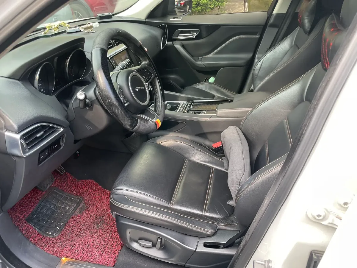 2018 Jaguar F-PACE 2.0T 250HP L4 8AT,autocango,china used car exporter,china ev exporter,chinese used car exporter,chinese used ev exporter