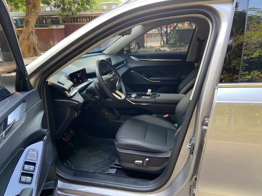 2024 Haval H6 1.5T 184HP L4 7DCT,autocango,china used car exporter,china ev exporter,chinese used car exporter,chinese used ev exporter