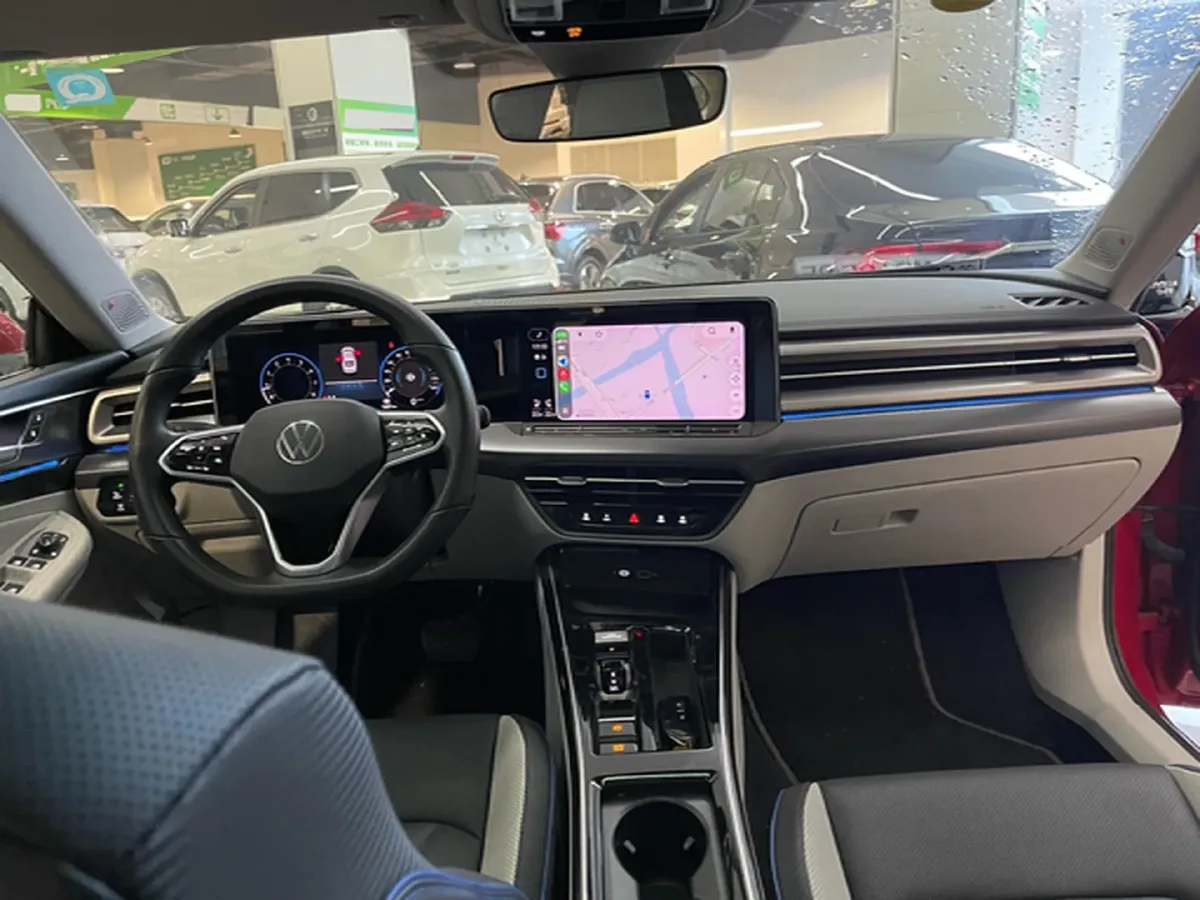 2022 Skoda Superb 2.0T 186HP L4 7DCT,autocango,china used car exporter,china ev exporter,chinese used car exporter,chinese used ev exporter