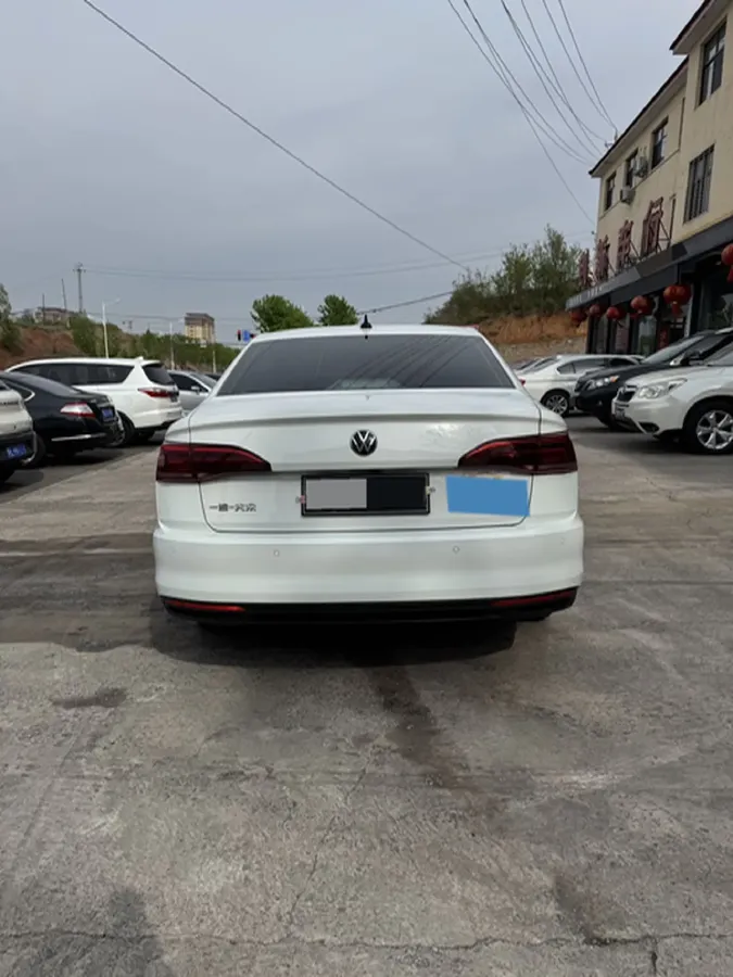 2020 Volkswagen Bora 1.5L 113HP L4 5MT,autocango,china used car exporter,china ev exporter,chinese used car exporter,chinese used ev exporter