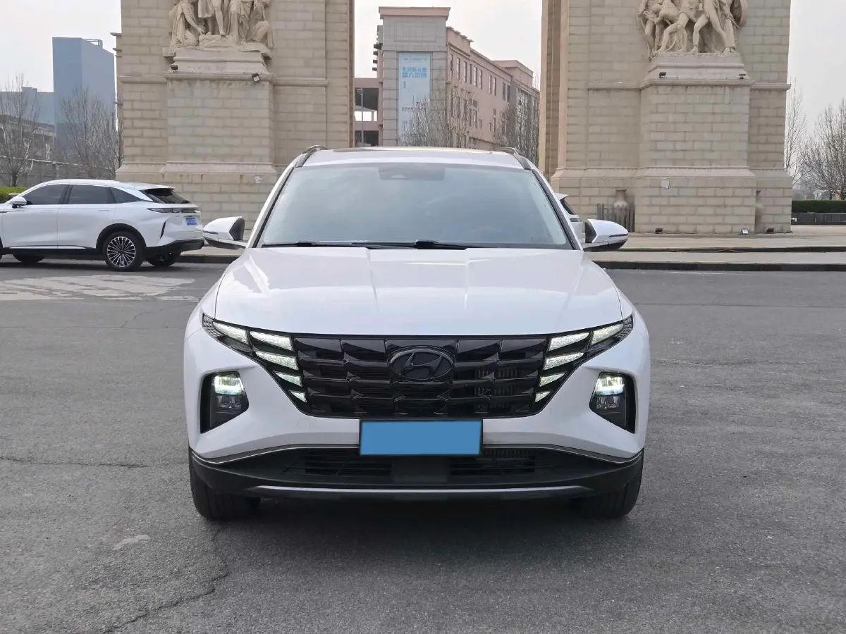 2023 Hyundai Tucson 1.5T 200HP L4 8AT,autocango,china used car exporter,china ev exporter,chinese used car exporter,chinese used ev exporter