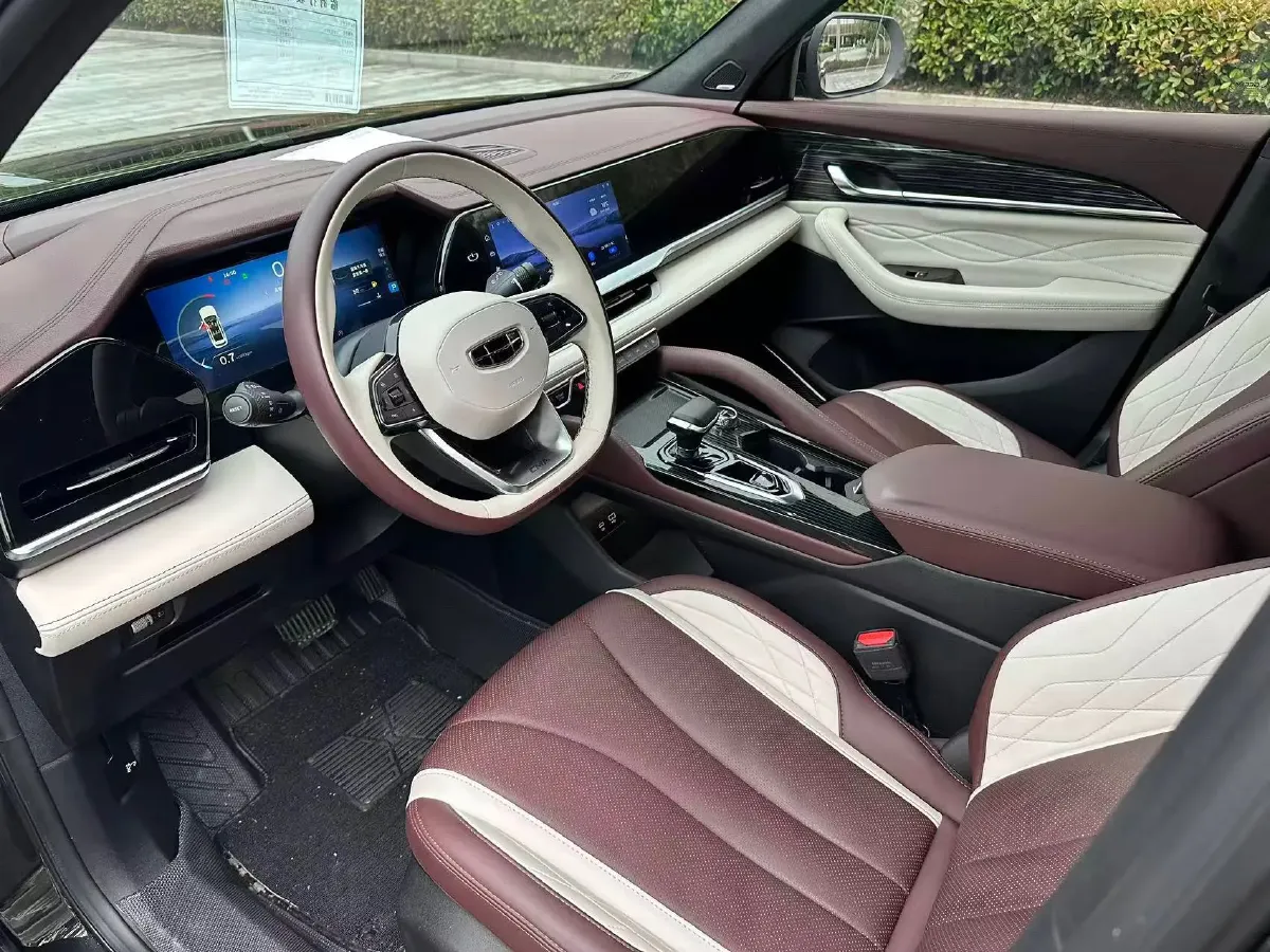 2021 Geely Monjaro 2.0T 218HP L4 7DCT,autocango,china used car exporter,china ev exporter,chinese used car exporter,chinese used ev exporter