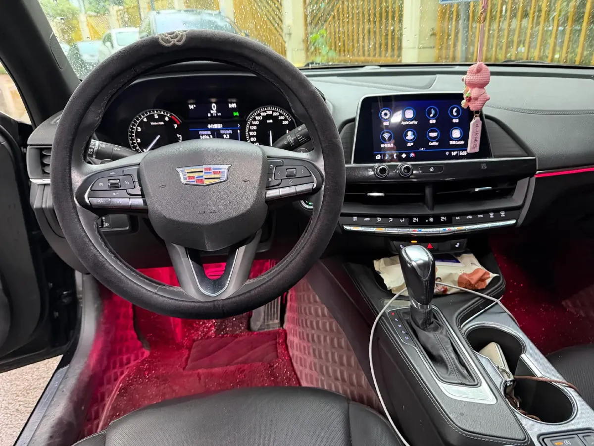 2021 Cadillac CT4 2.0T 237HP L4 8AT,autocango,china used car exporter,china ev exporter,chinese used car exporter,chinese used ev exporter