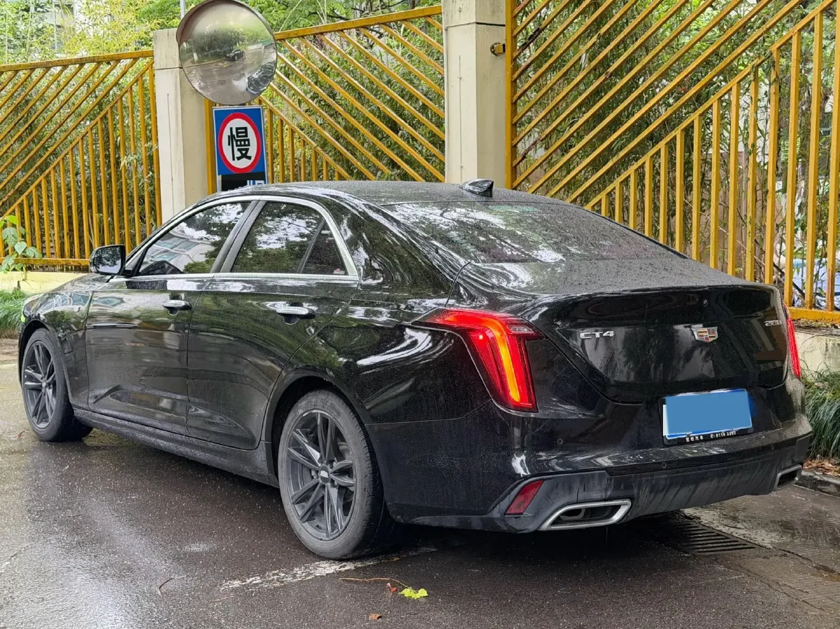2021 Cadillac CT4 2.0T 237HP L4 8AT,autocango,china used car exporter,china ev exporter,chinese used car exporter,chinese used ev exporter