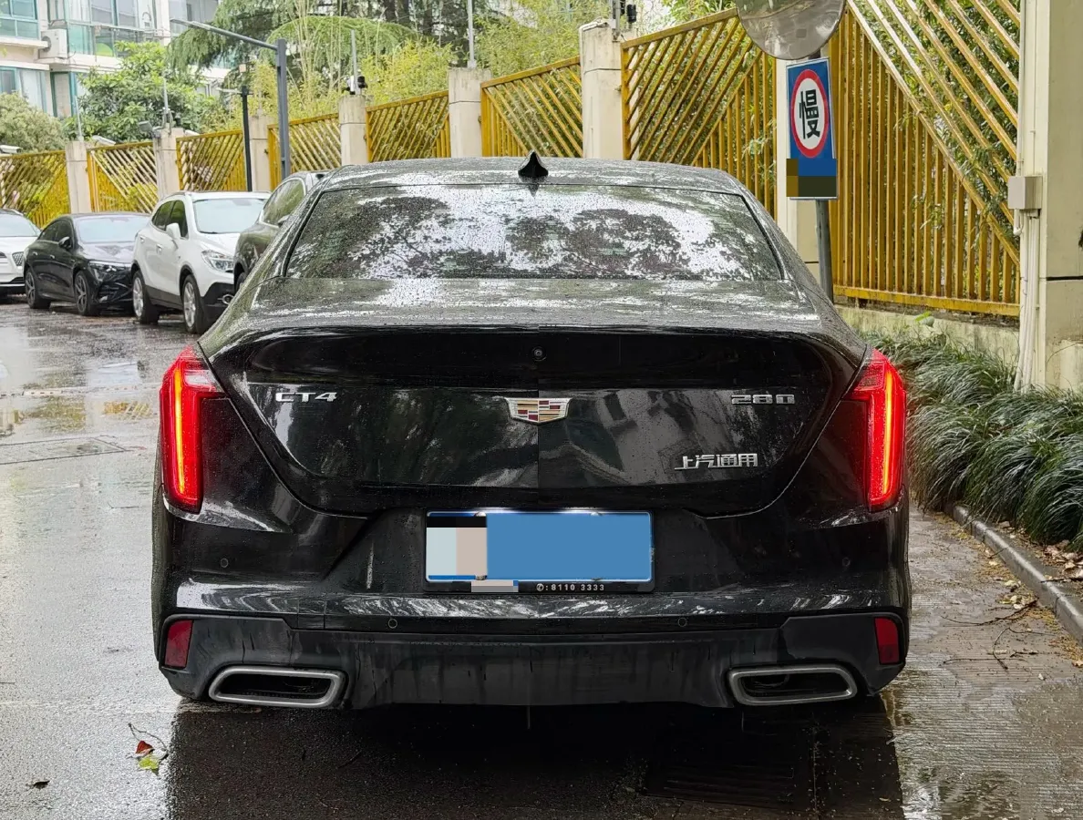 2021 Cadillac CT4 2.0T 237HP L4 8AT,autocango,china used car exporter,china ev exporter,chinese used car exporter,chinese used ev exporter