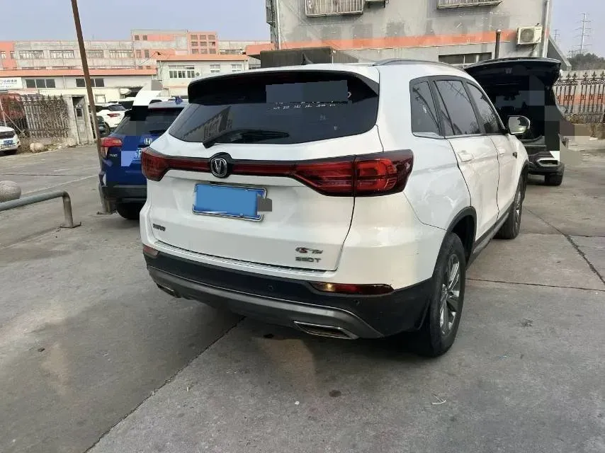 2020 ChangAn CS75 1.5T 178HP L4 7DCT,autocango,china used car exporter,china ev exporter,chinese used car exporter,chinese used ev exporter