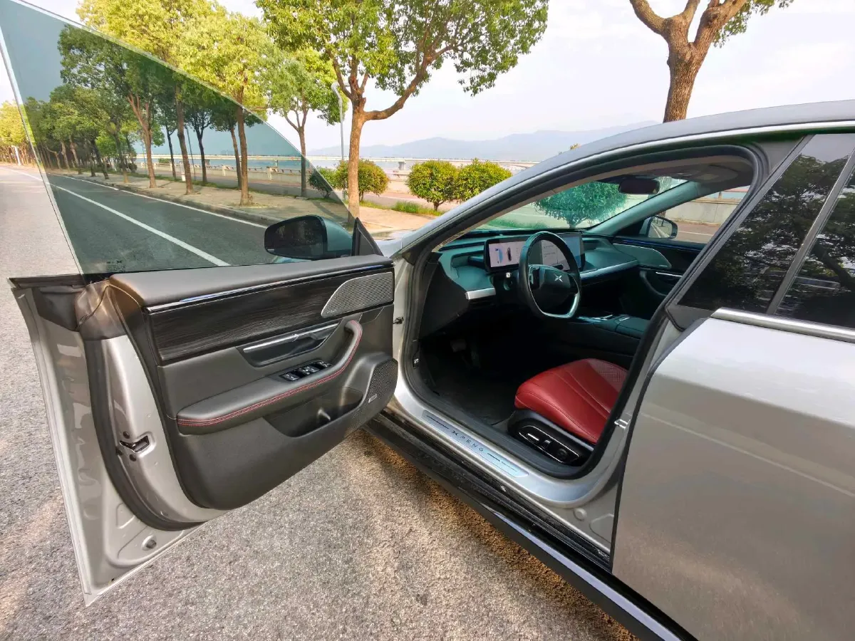 2020 Xpeng P7 BEV 70.8KWH,autocango,china used car exporter,china ev exporter,chinese used car exporter,chinese used ev exporter