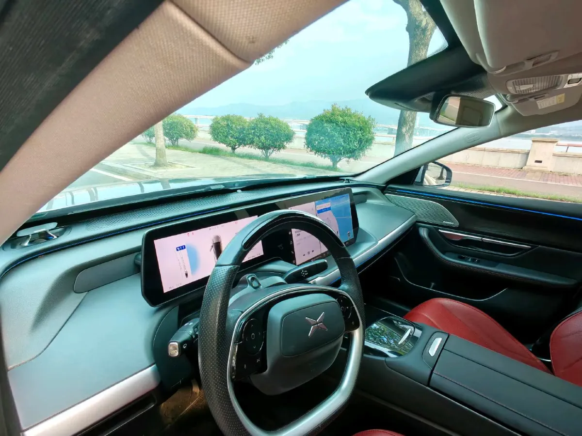 2020 Xpeng P7 BEV 70.8KWH,autocango,china used car exporter,china ev exporter,chinese used car exporter,chinese used ev exporter