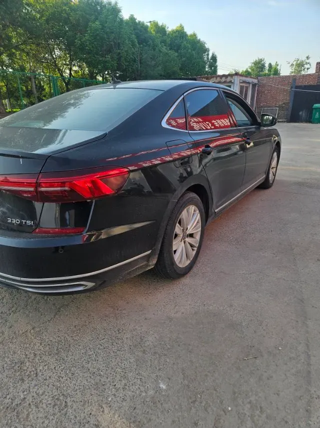 2021 Volkswagen Passat 2.0T 186HP L4 7DCT,autocango,china used car exporter,china ev exporter,chinese used car exporter,chinese used ev exporter