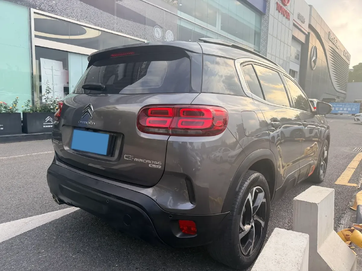 2020 Citroen C5 Aircross 1.6T 170HP L4 6AT,autocango,china used car exporter,china ev exporter,chinese used car exporter,chinese used ev exporter
