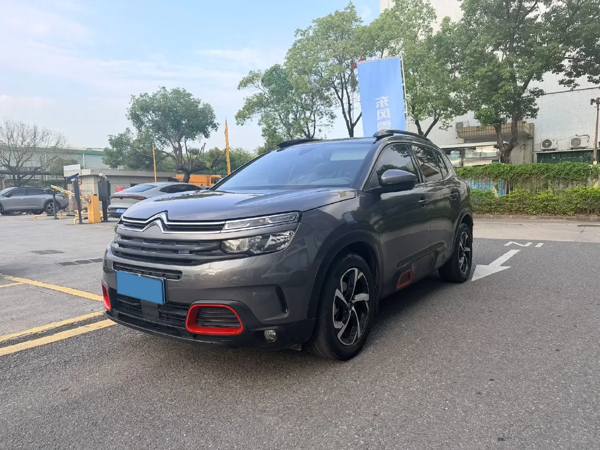 2020 Citroen C5 Aircross 1.6T 170HP L4 6AT,autocango,china used car exporter,china ev exporter,chinese used car exporter,chinese used ev exporter