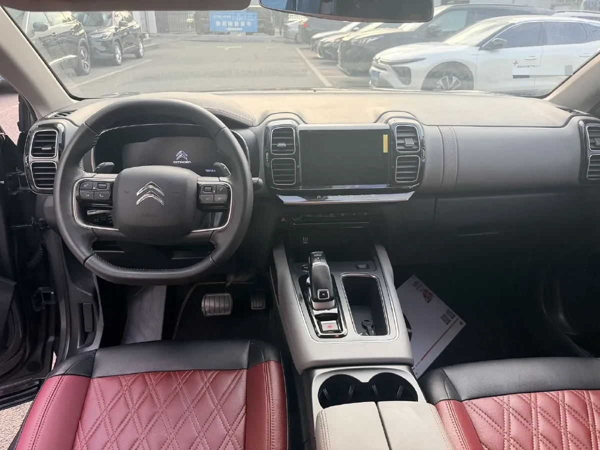 2020 Citroen C5 Aircross 1.6T 170HP L4 6AT,autocango,china used car exporter,china ev exporter,chinese used car exporter,chinese used ev exporter