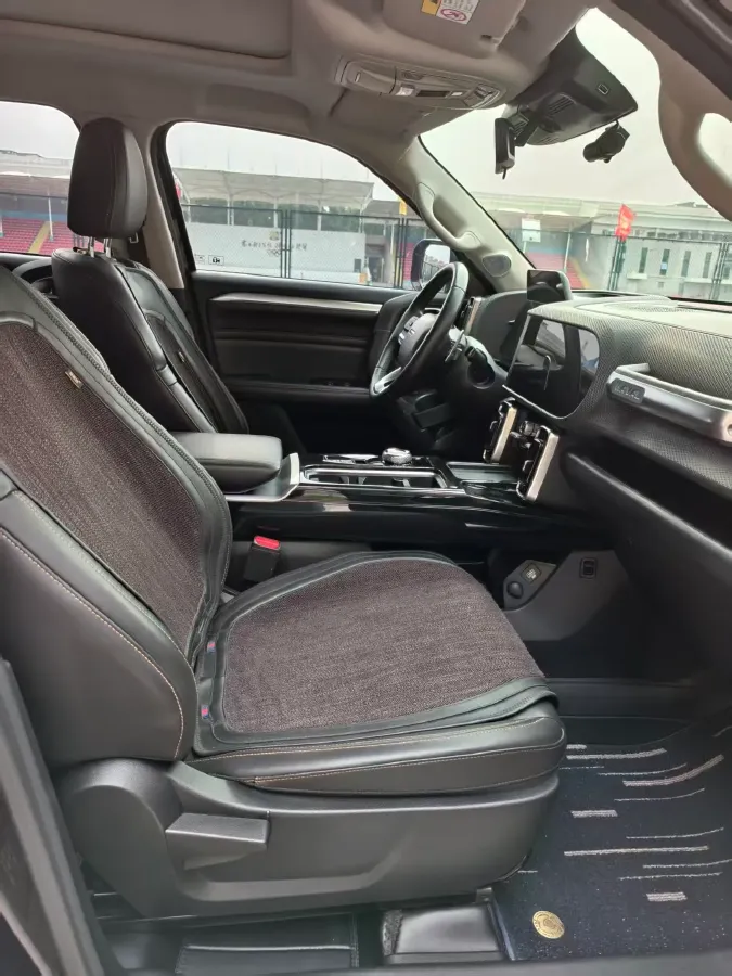 2022 Haval Dargo 1.5T 184HP L4 7DCT,autocango,china used car exporter,china ev exporter,chinese used car exporter,chinese used ev exporter