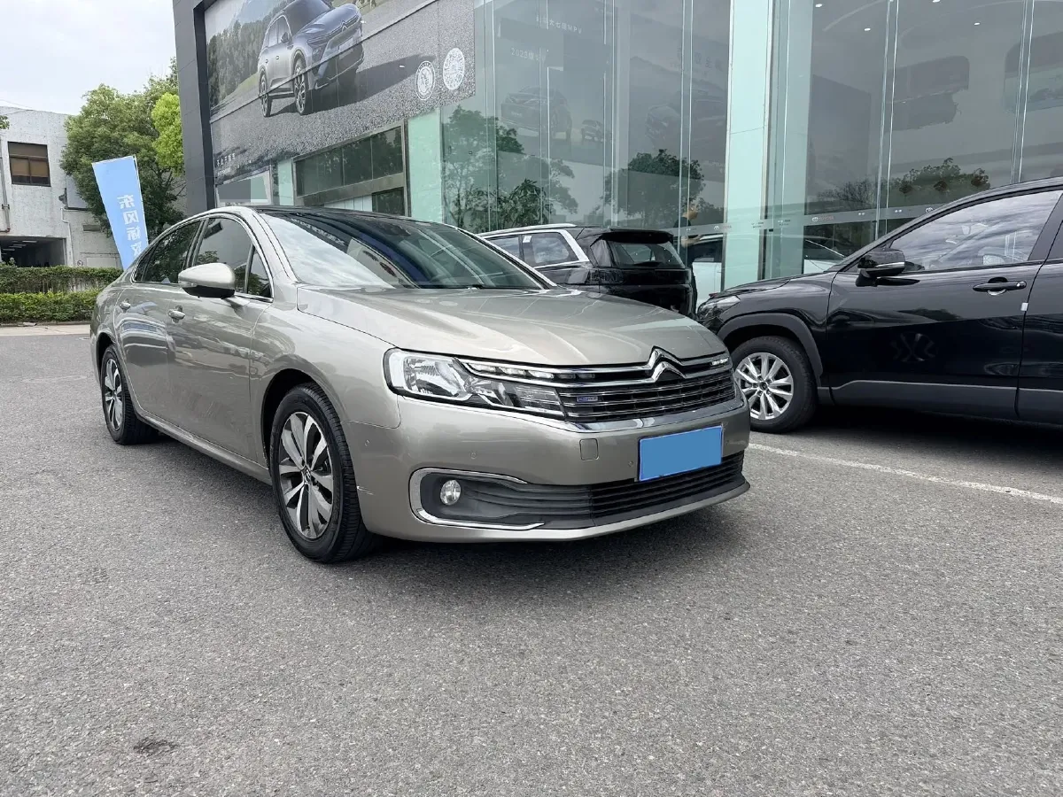 2017 Citroen C6 1.8T 204HP L4 6AT,autocango,china used car exporter,china ev exporter,chinese used car exporter,chinese used ev exporter