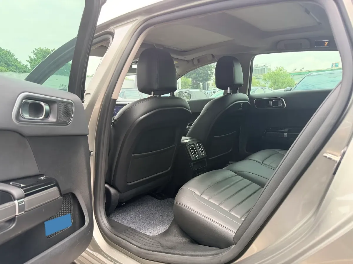 2017 Citroen C6 1.8T 204HP L4 6AT,autocango,china used car exporter,china ev exporter,chinese used car exporter,chinese used ev exporter