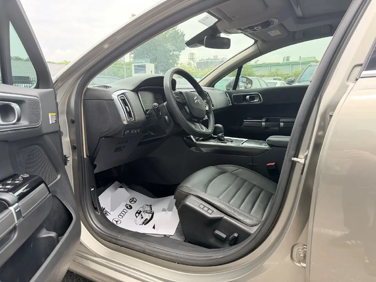 2017 Citroen C6 1.8T 204HP L4 6AT,autocango,china used car exporter,china ev exporter,chinese used car exporter,chinese used ev exporter