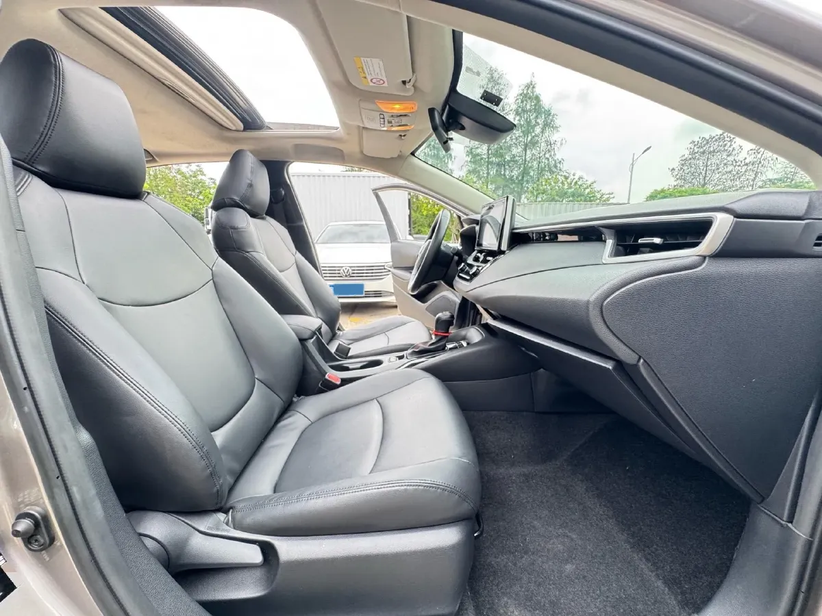 2021 Toyota Corolla 1.2T 116HP L4 CVT,autocango,china used car exporter,china ev exporter,chinese used car exporter,chinese used ev exporter