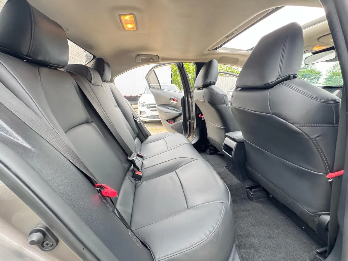 2021 Toyota Corolla 1.2T 116HP L4 CVT,autocango,china used car exporter,china ev exporter,chinese used car exporter,chinese used ev exporter